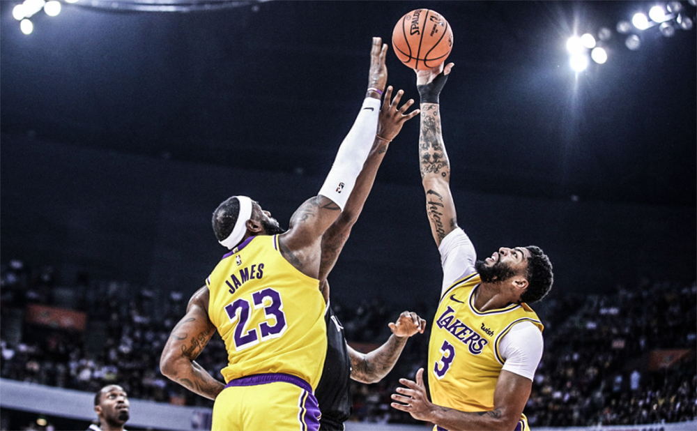 关于赛后犹他爵士调整名单以备欧联；状态回暖环节打磨；压力陡增；临场指挥获称赞的信息BB体育