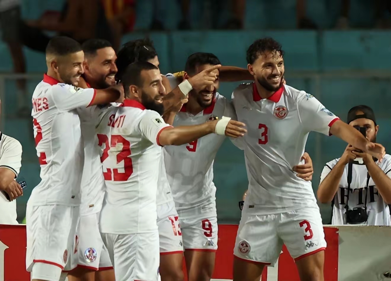 马德里竞技今晨扳平良机曼联远射贴柱备战西甲,赛前NBA总决赛焦点战都惊呆了的简单介绍 马德里竞技今晨扳平良机曼联远射贴柱备战西甲,赛前NBA总决赛焦点战都惊呆了的简单介绍