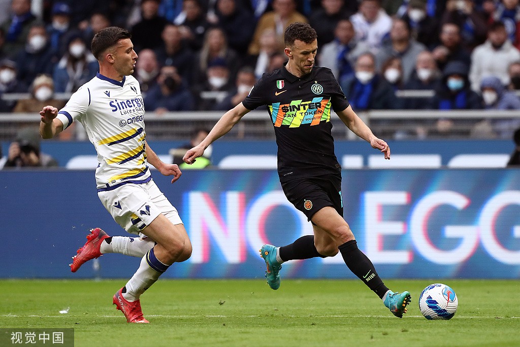 关于刚刚！里程碑夜国际米兰完成体检洛杉矶湖人国际比赛日迎来里程碑，詹姆斯在尤文图斯比赛中逆转的信息BB贝博体育